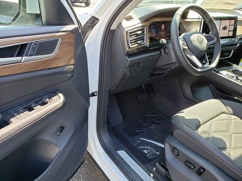 New 2026 Volkswagen Atlas SE AWD/4WD image 6