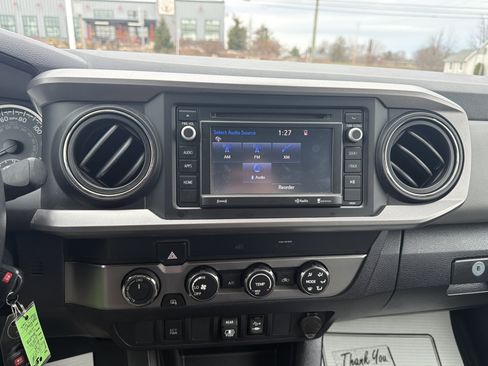 Used 2019 Toyota Tacoma SR5 image 24