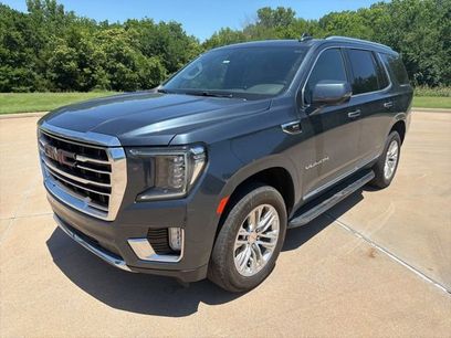 Used 2021 GMC Yukon SLT w/ SLT Premium Package