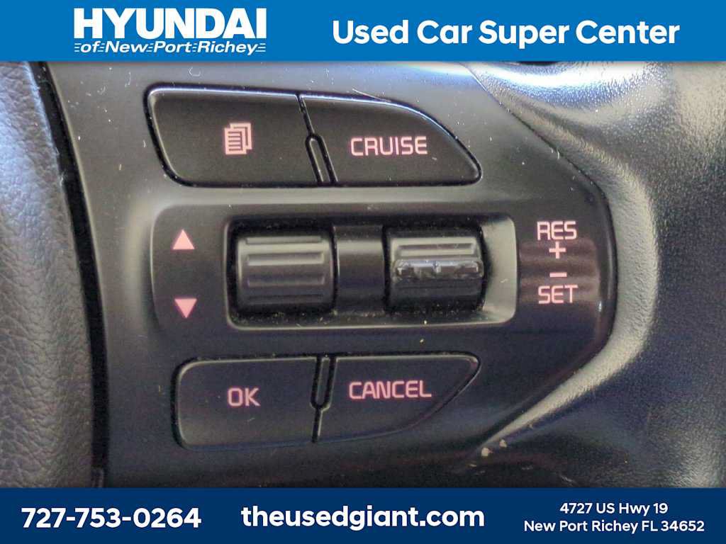 Used 2017 Kia Sorento SX AWD/4WD image 32