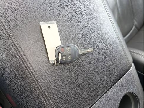 Used 2013 Ford F350 Lariat w/ Chrome Pkg image 19