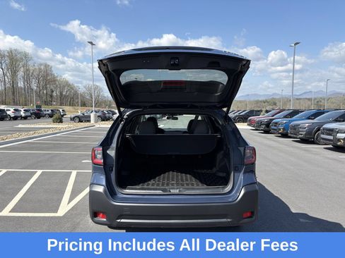 Certified 2025 Subaru Outback Premium AWD/4WD image 11