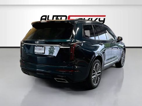 Used 2024 Cadillac XT6 Sport w/ Technology Package AWD/4WD image 7