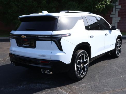 New 2026 Chevrolet Traverse High Country w/ LPO, Floor Liner Package AWD/4WD image 35