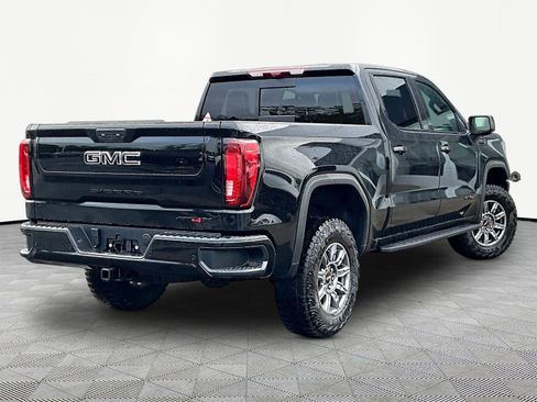 New 2026 GMC Sierra 1500 AT4X w/ LPO, Black Badging Package AWD/4WD image 7