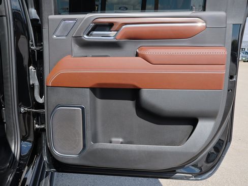 Used 2024 GMC Sierra 2500 Denali Ultimate w/ Max Trailering Package image 37