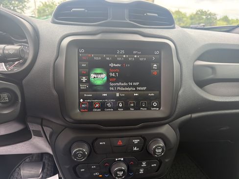 Used 2021 Jeep Renegade Trailhawk w/ Sun & Sound Group AWD/4WD image 21