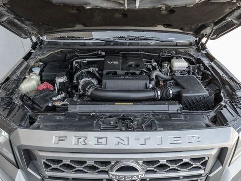 Used 2023 Nissan Frontier SV w/ Technology Package image 15