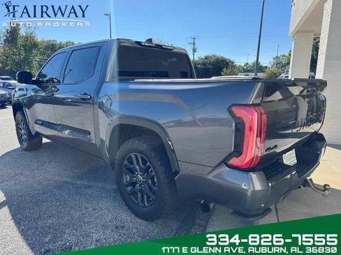 Used 2022 Toyota Tundra Platinum image 8
