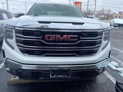 Used 2023 GMC Sierra 1500 SLT w/ SLT Convenience Package