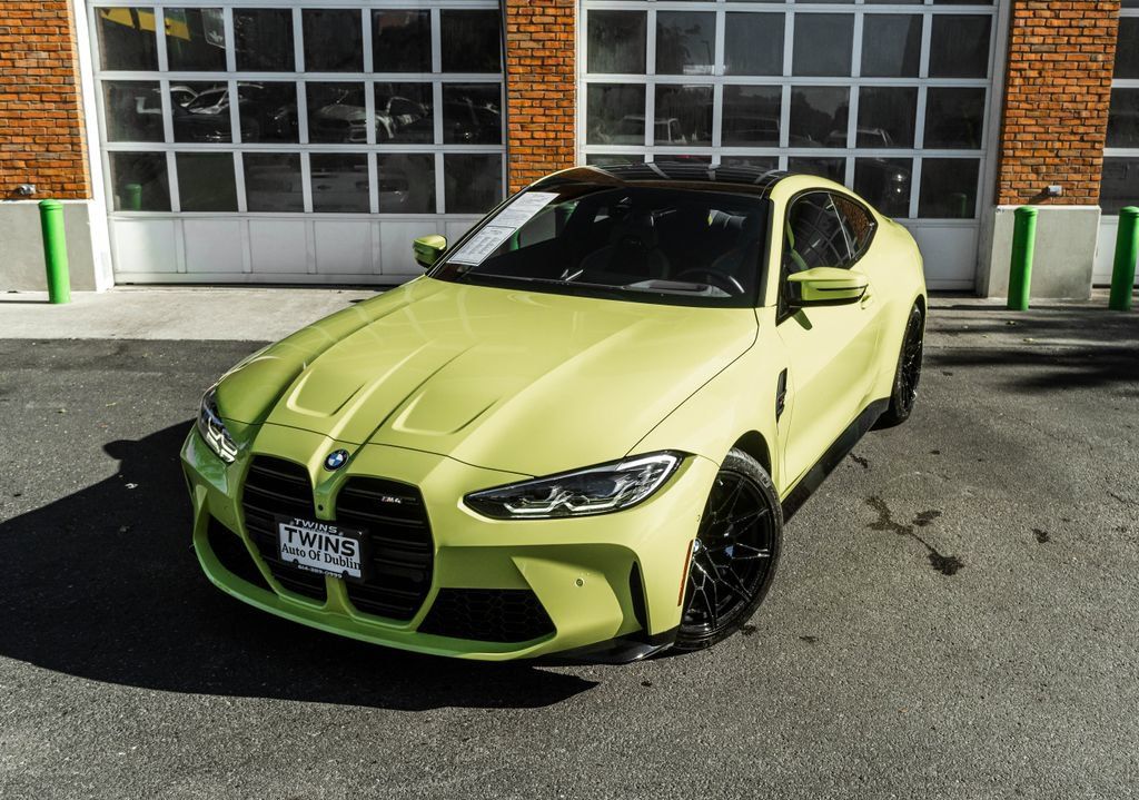 Used 2024 BMW M4 Coupe w/ Executive Package RWD image 2