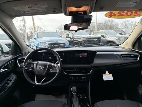 Used 2024 Buick Encore GX Preferred image 19