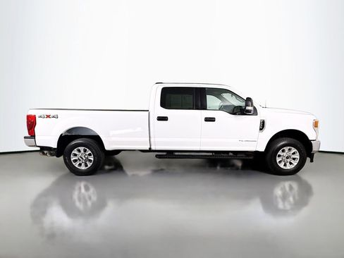 Used 2022 Ford F350 XLT image 9