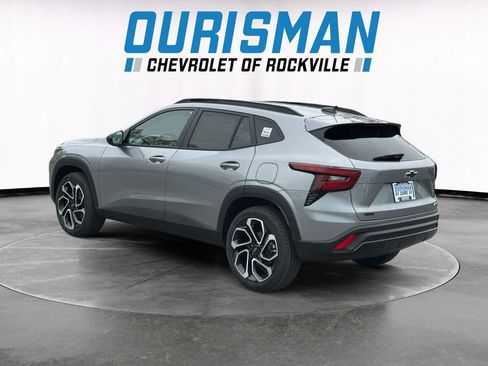 New 2026 Chevrolet Trax RS w/ Sunroof Package FWD image 4