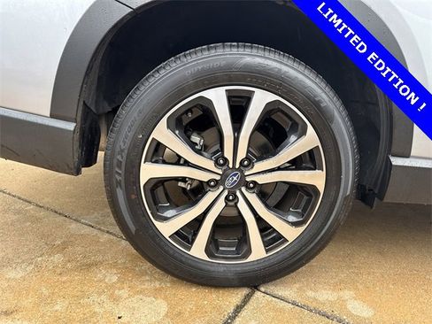 Certified 2022 Subaru Forester Limited image 24