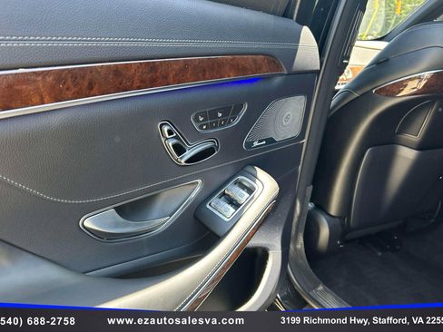 Used 2019 Mercedes-Benz S 560 4MATIC Sedan image 23