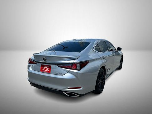 Used 2022 Lexus ES 350 F Sport FWD image 4