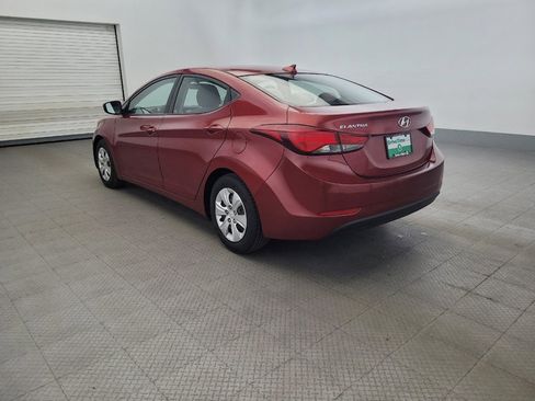 Used 2016 Hyundai Elantra SE FWD image 5