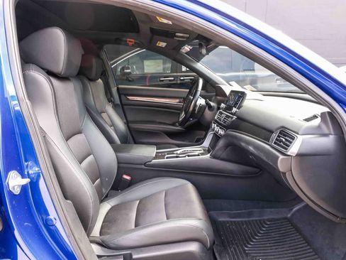 Used 2021 Honda Accord Sport image 15