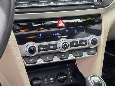 Used 2020 Hyundai Elantra Value Edition w/ Cargo Package (C1) image 17