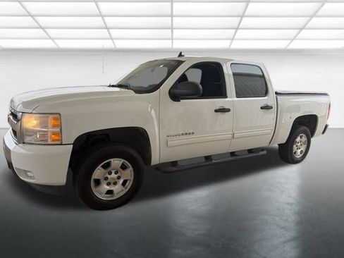 Used 2011 Chevrolet Silverado 1500 LT w/ All-Star Edition image 3
