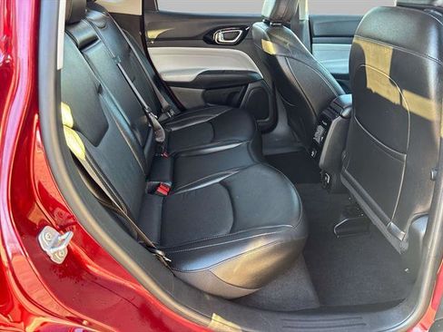 Certified 2022 Jeep Compass Limited image 14