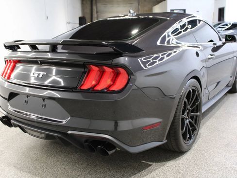 Used 2022 Ford Mustang GT Premium image 6