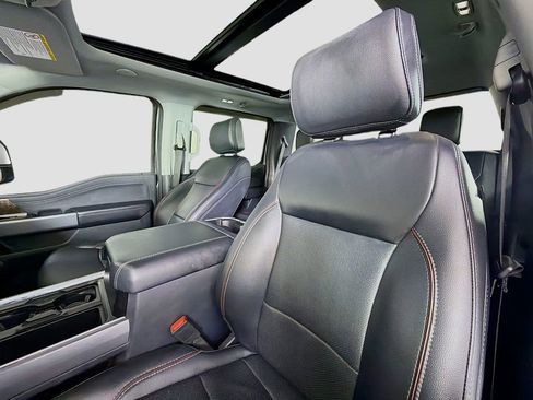 Used 2024 Ford F350 Lariat w/ Lariat Ultimate Package image 13