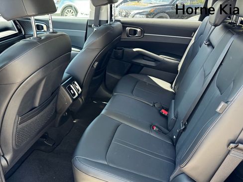 New 2025 Kia Sorento S w/ Panoramic Sunroof Package image 12