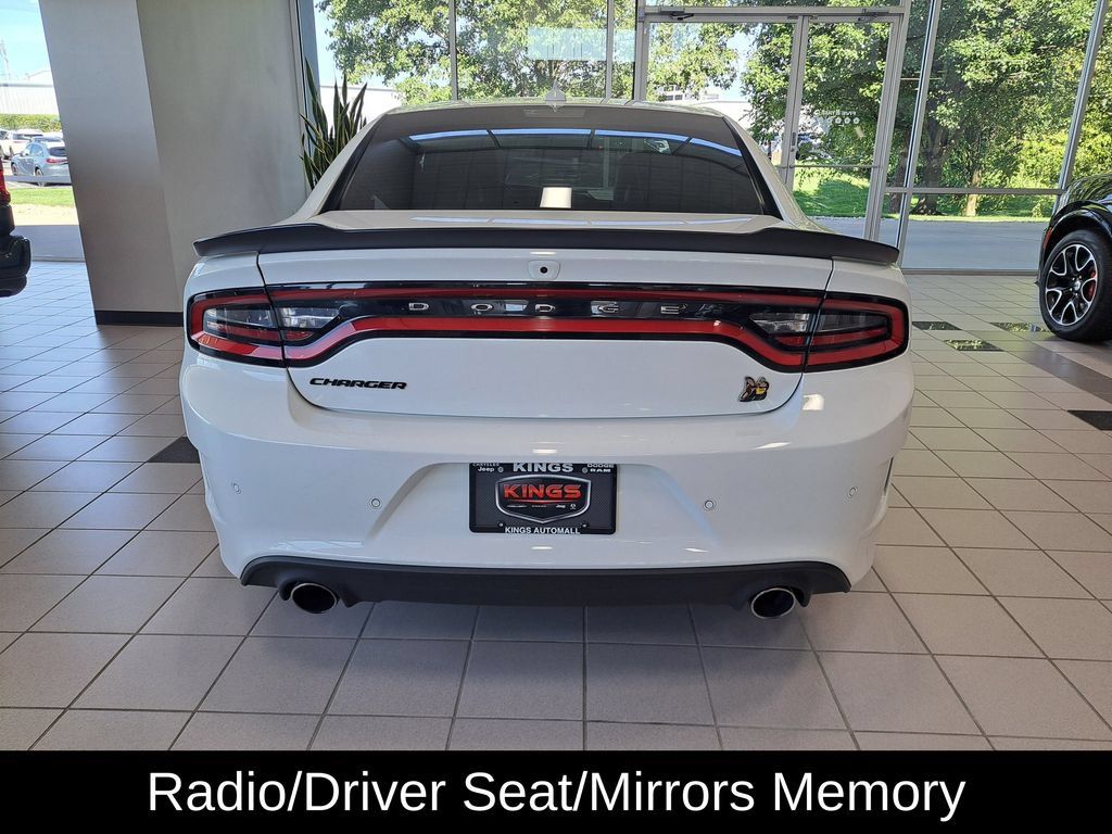 Certified 2022 Dodge Charger Scat Pack w/ Plus Group RWD image 7