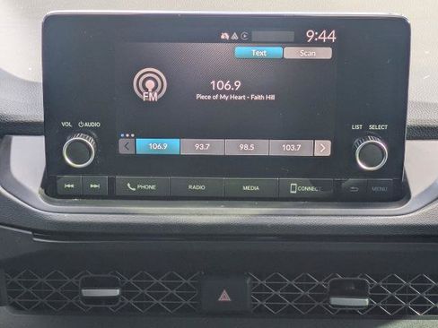 Used 2023 Honda Accord EX image 17