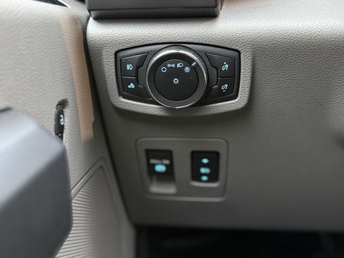 Used 2018 Ford F150 XLT w/ Equipment Group 301A Mid image 22