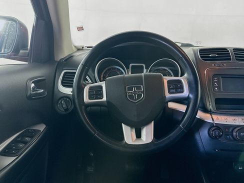 Used 2019 Dodge Journey SE w/ Premium Group FWD image 17