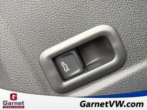 New 2026 Volkswagen Tiguan SE R-Line image 31