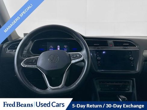 Used 2023 Volkswagen Tiguan SE image 23