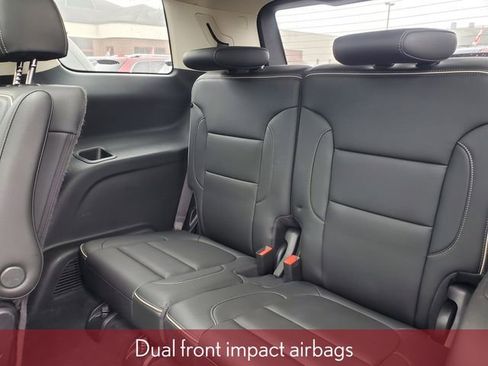 Used 2022 GMC Acadia Denali image 42