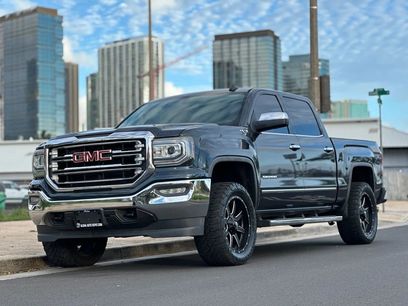 Used 2018 GMC Sierra 1500 SLT w/ SLT Premium Package