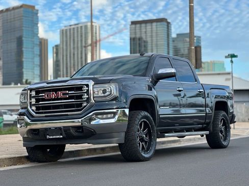 Used 2018 GMC Sierra 1500 SLT w/ SLT Premium Package image 1
