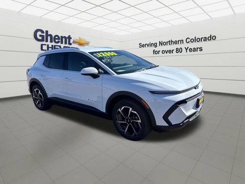 New 2026 Chevrolet Equinox EV LT image 7