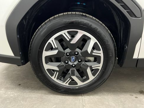 Used 2025 Subaru Forester Premium AWD/4WD image 28