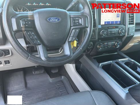 Used 2020 Ford F150 XLT w/ Equipment Group 302A Luxury AWD/4WD image 8