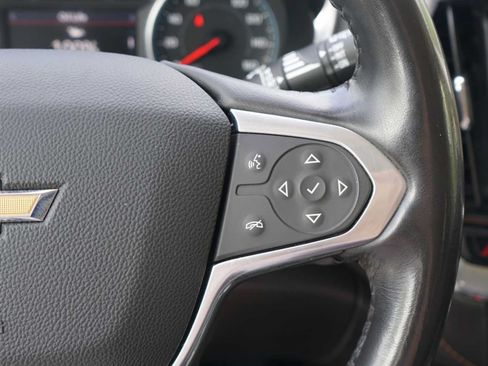 Used 2020 Chevrolet Traverse Premier w/ Redline Edition FWD image 14