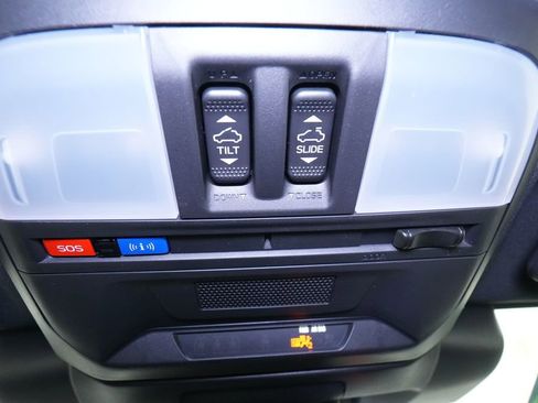 New 2026 Subaru Crosstrek 2.5i Sport AWD/4WD image 38