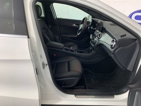 Used 2019 Mercedes-Benz GLA 250 4MATIC image 39
