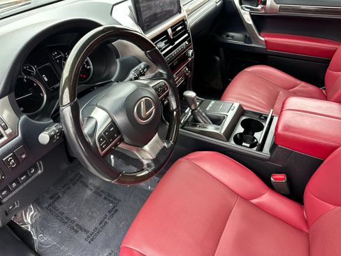Used 2022 Lexus GX 460 Premium w/ Premium Package AWD/4WD image 10