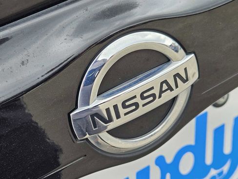 Used 2012 Nissan Versa S image 12