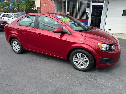 Used 2012 Chevrolet Sonic LS FWD image 1