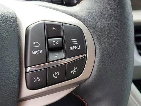 New 2026 Ford Explorer Active w/ Active Comfort Package image 16