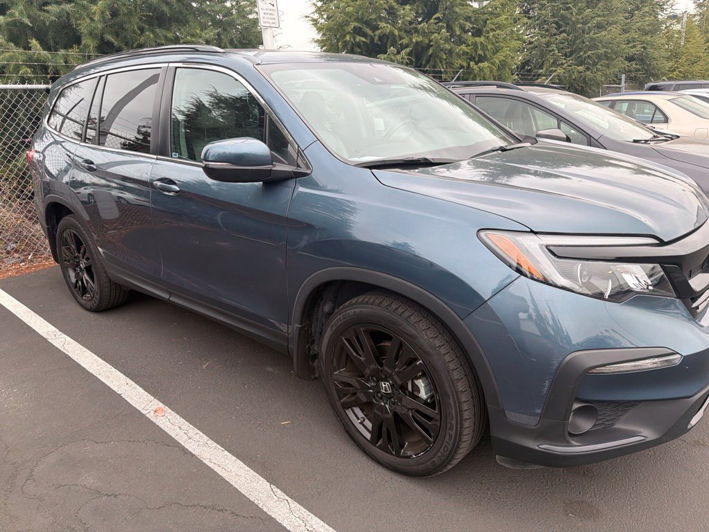 Used 2022 Honda Pilot Special Edition image 3