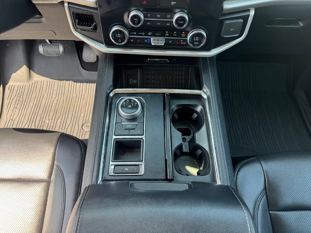 Certified 2022 Ford Expedition XLT RWD image 15